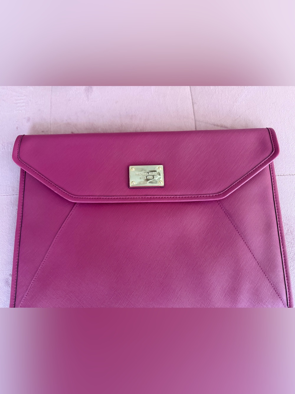 Micheal Kors  Saffiano Leather Envelope Clutch